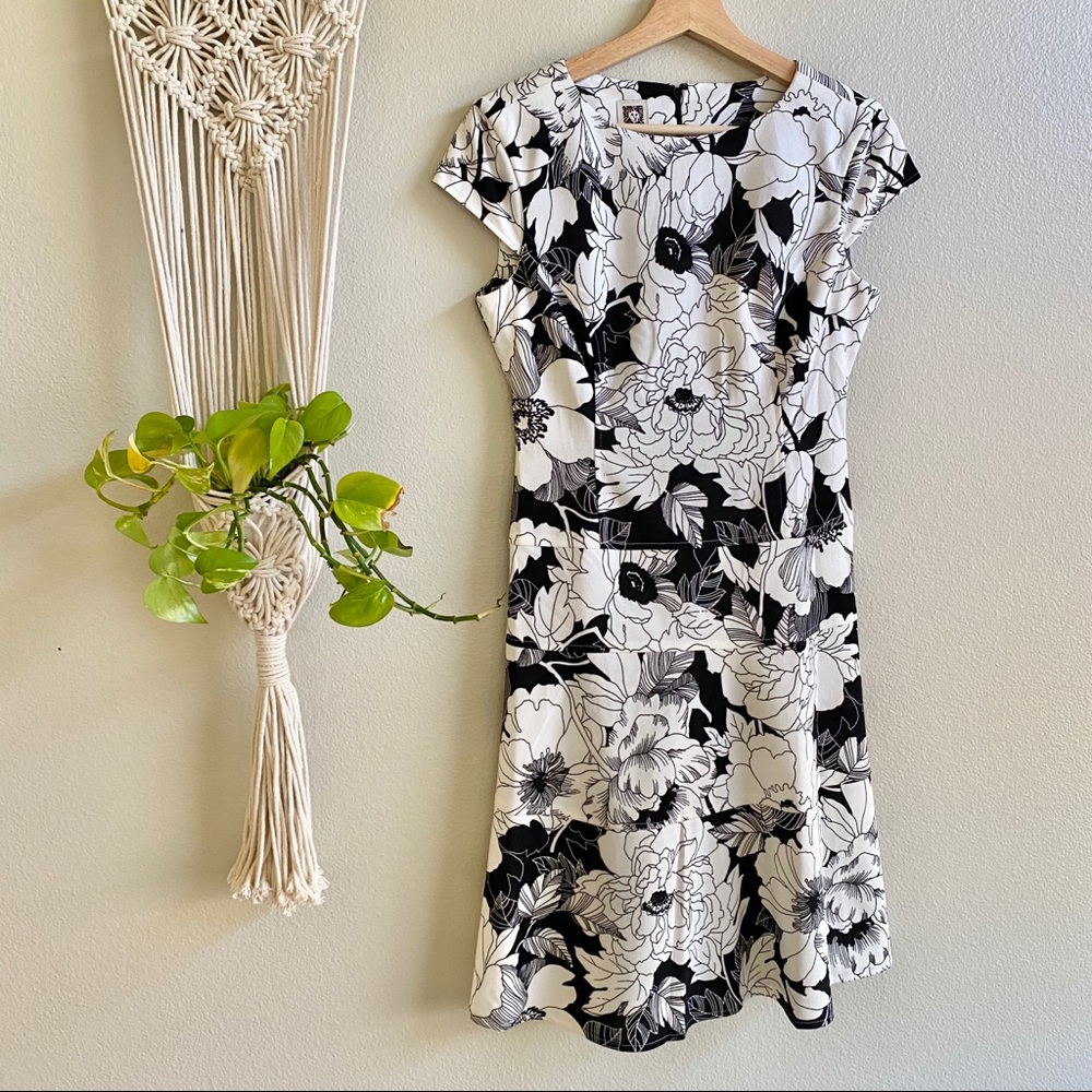 Anne Klein Dress Black & White Floral Size…